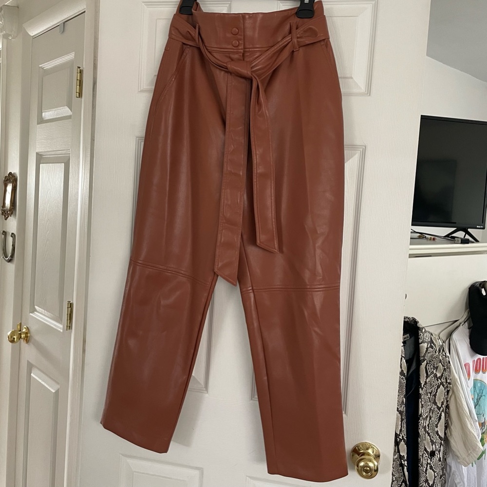 Wilfred High Tied Vegan Leather Pant